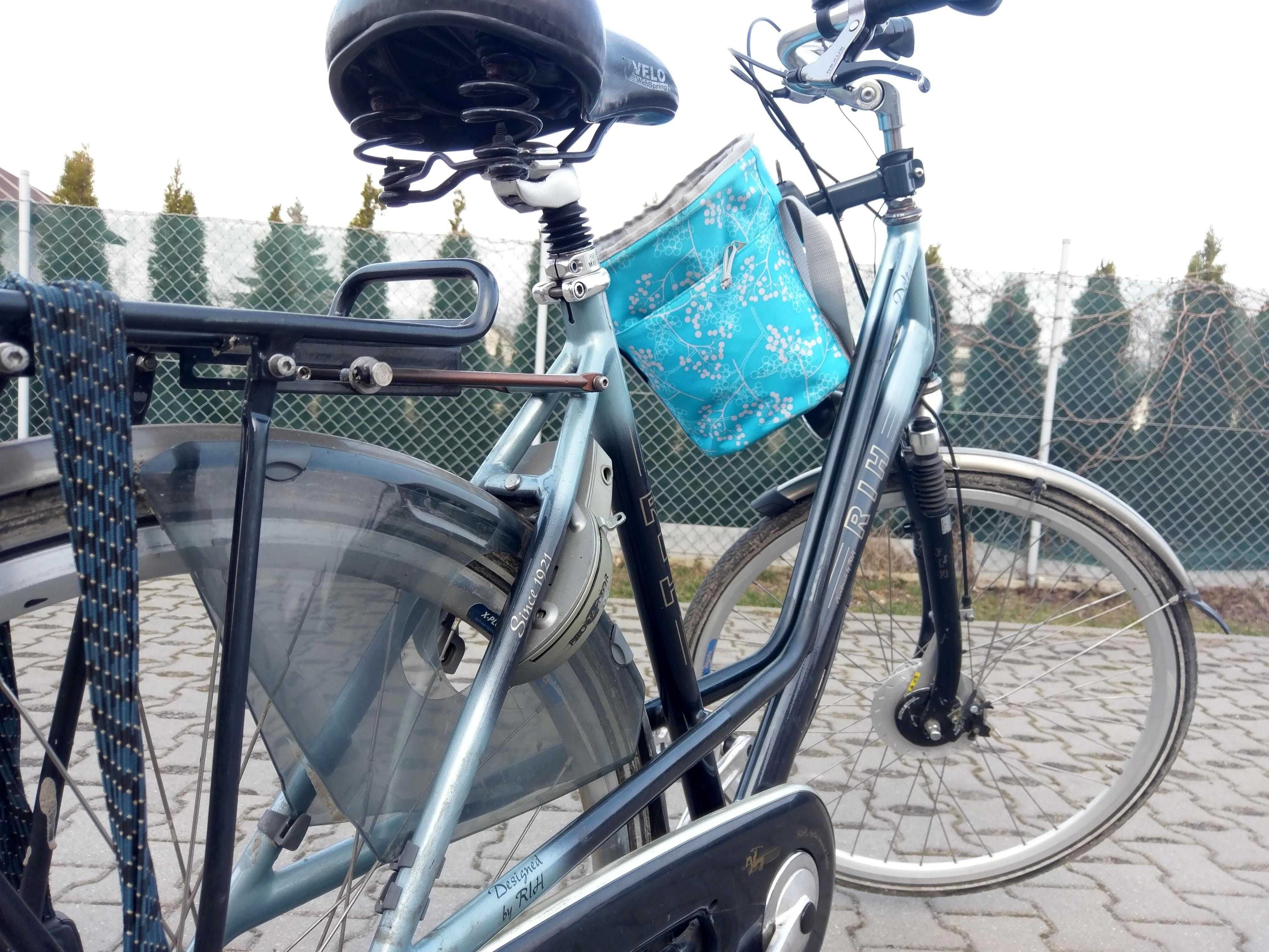 Damski holenderski rower miejski firmy RIH, rozmiar kół 28 cali