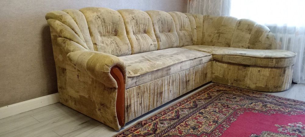 Диван кутовий уголок