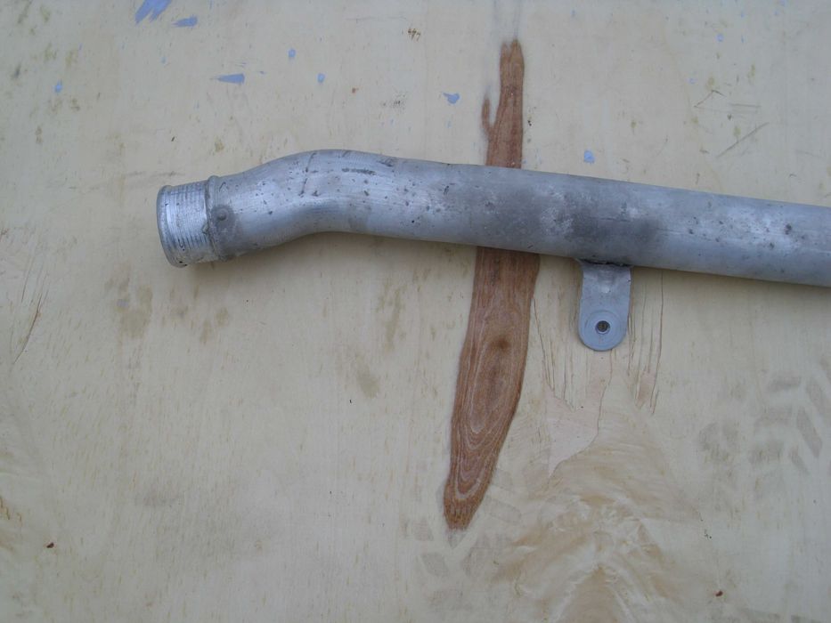 Rura przewód intercoolera Audi Q7,Q8,Touareg Porsche Cayenne