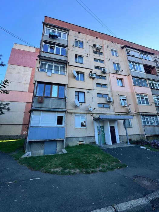 Продаж просторої 4 кім. квартири в Мукачево, мік-н Росвигово!