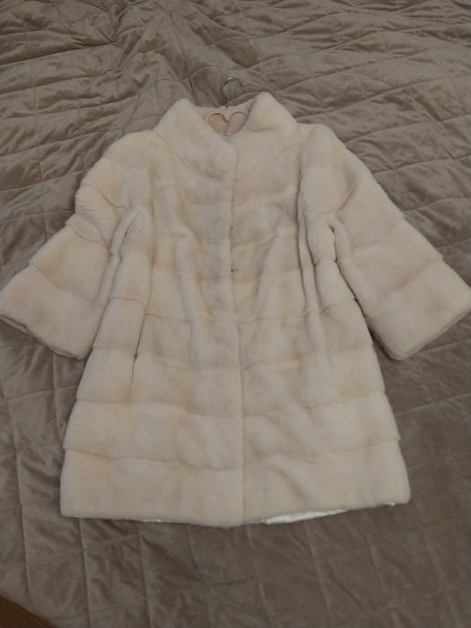 Шуба норка кремового кольору