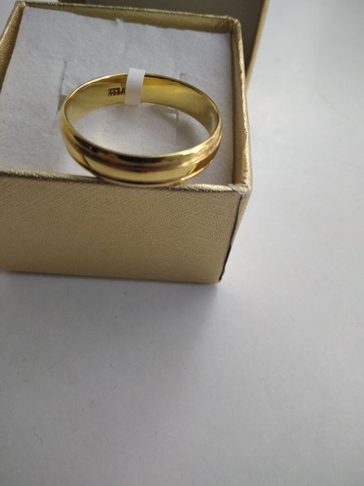 Złota gładka obrączka złoto 333 rozm. 24   67