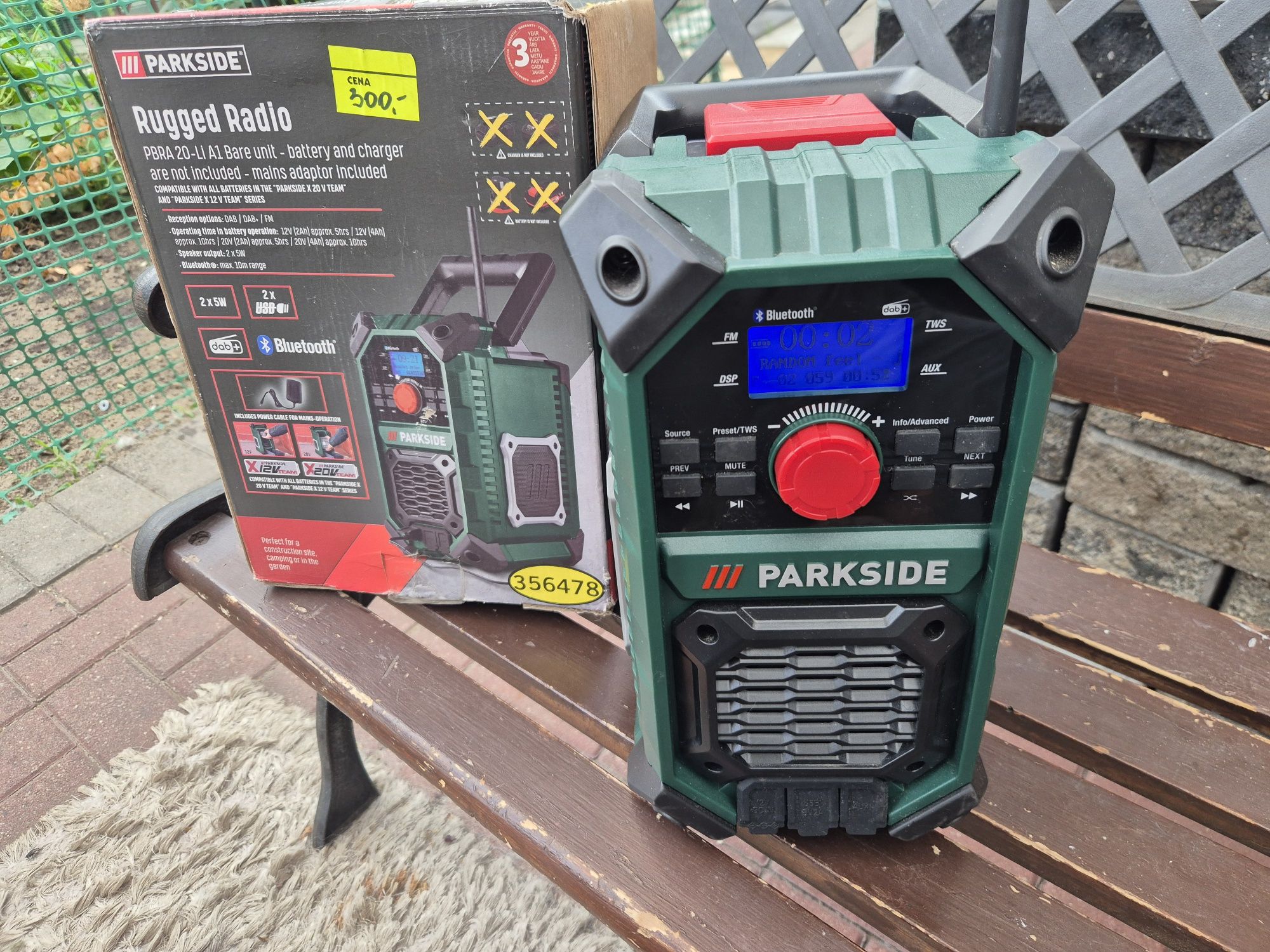 Radio parside jak nowe