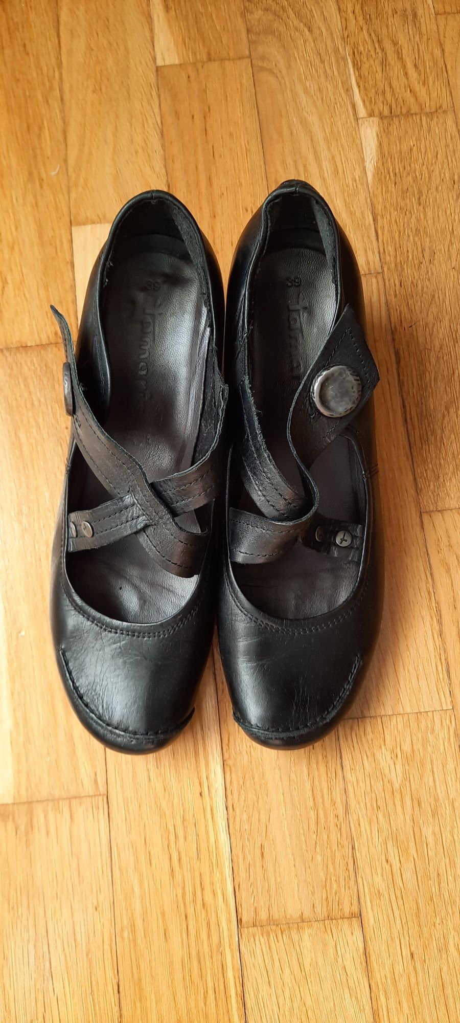 Шкіряні туфлі Tamaris 39 розмір