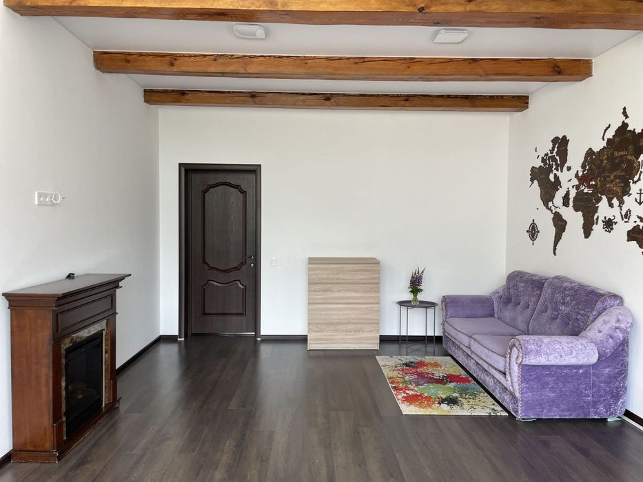 Двокімнатна квартира в Ворзелі.