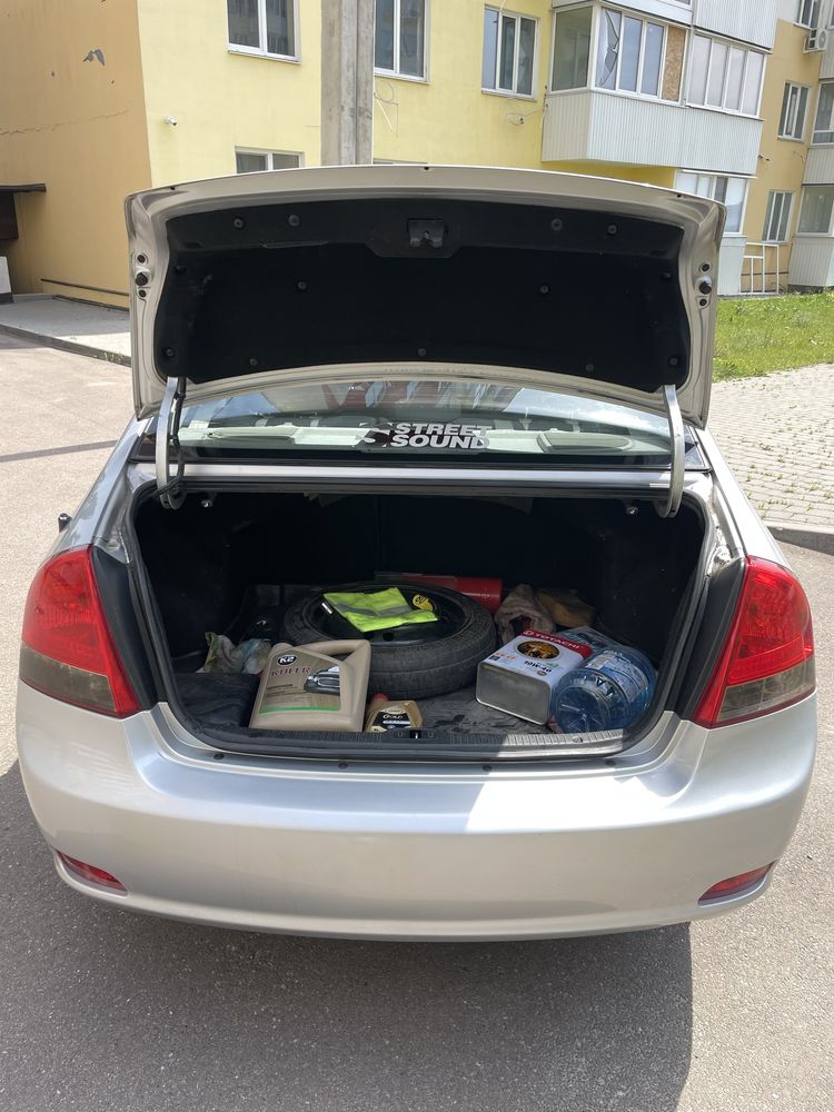 Продам Kia Cerato 2007 1.6 газ/бензин механіка