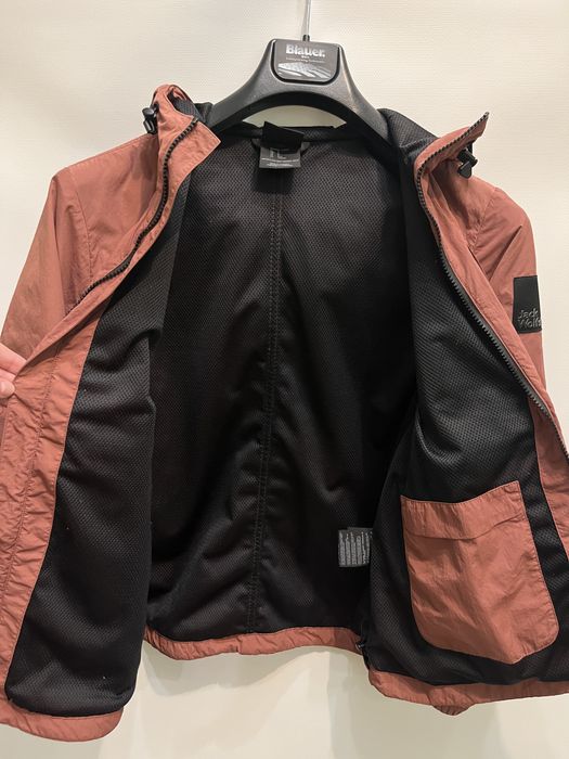 Вітровка Jack Wolfskin