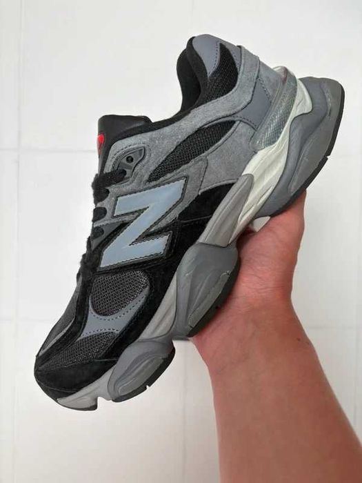 Buty damskie Trampk New Balance 9060 Black Castlerock Grey R.43