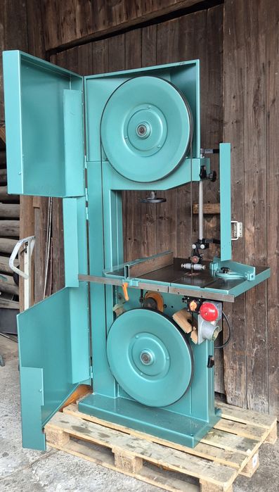 Piła taśmowa  banzega do drewna