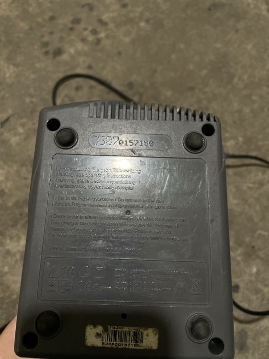 Оригінальна зарядка на електро-велосипед Sparta / Batavus 33v 3.4Ah