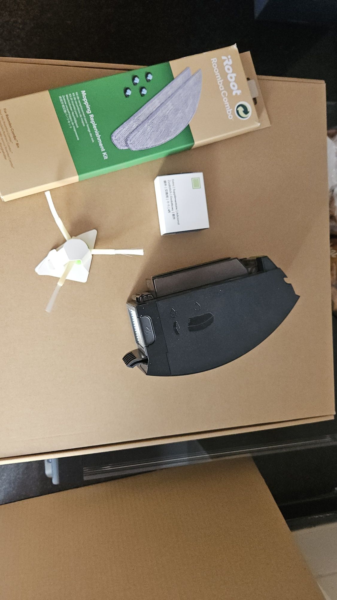 Aspirador iRobot Roomba i8