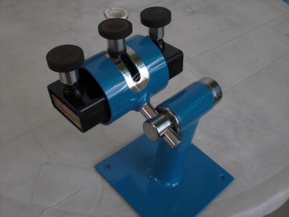 Тиски ножедела, Knife making vise