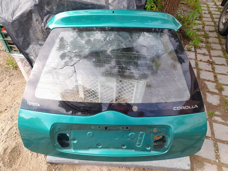 Klapa bagażnika Toyota Corolla E11 Tylna Tył