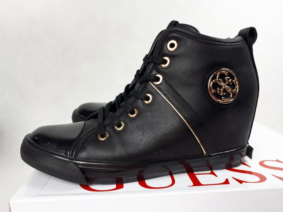 Sneakersy czarne GUESS platforma złote logo botki oryginalne 39