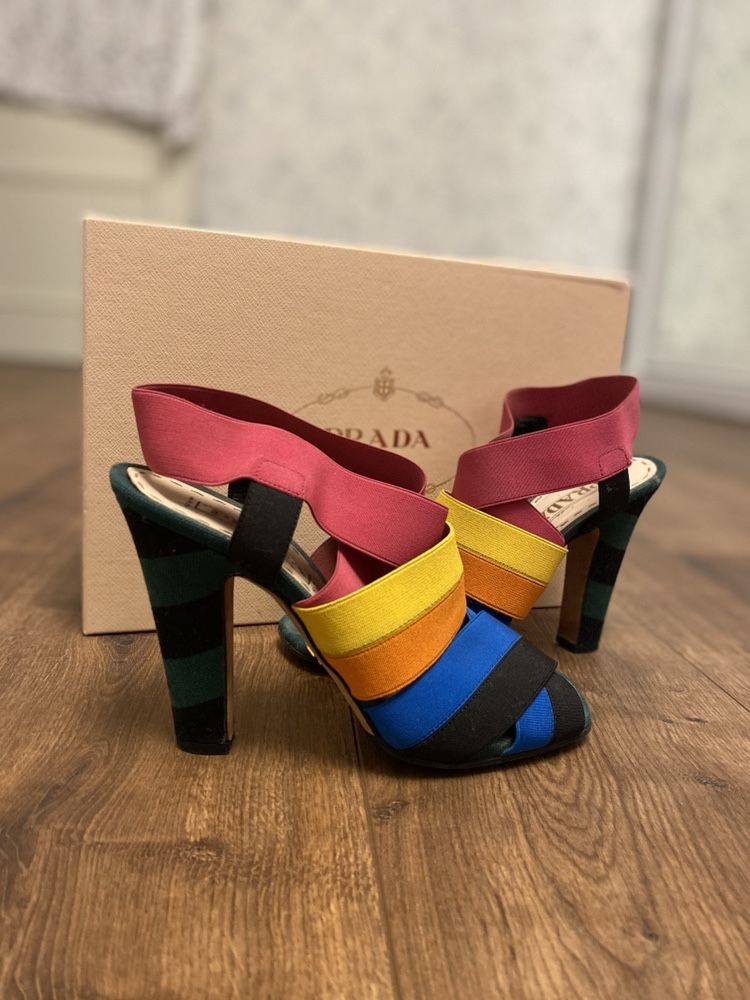 Босоножки туфли prada