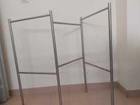 Toalheiro de metal tripartido