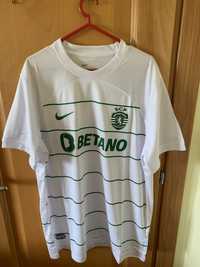 camisola branca sporting 23/24