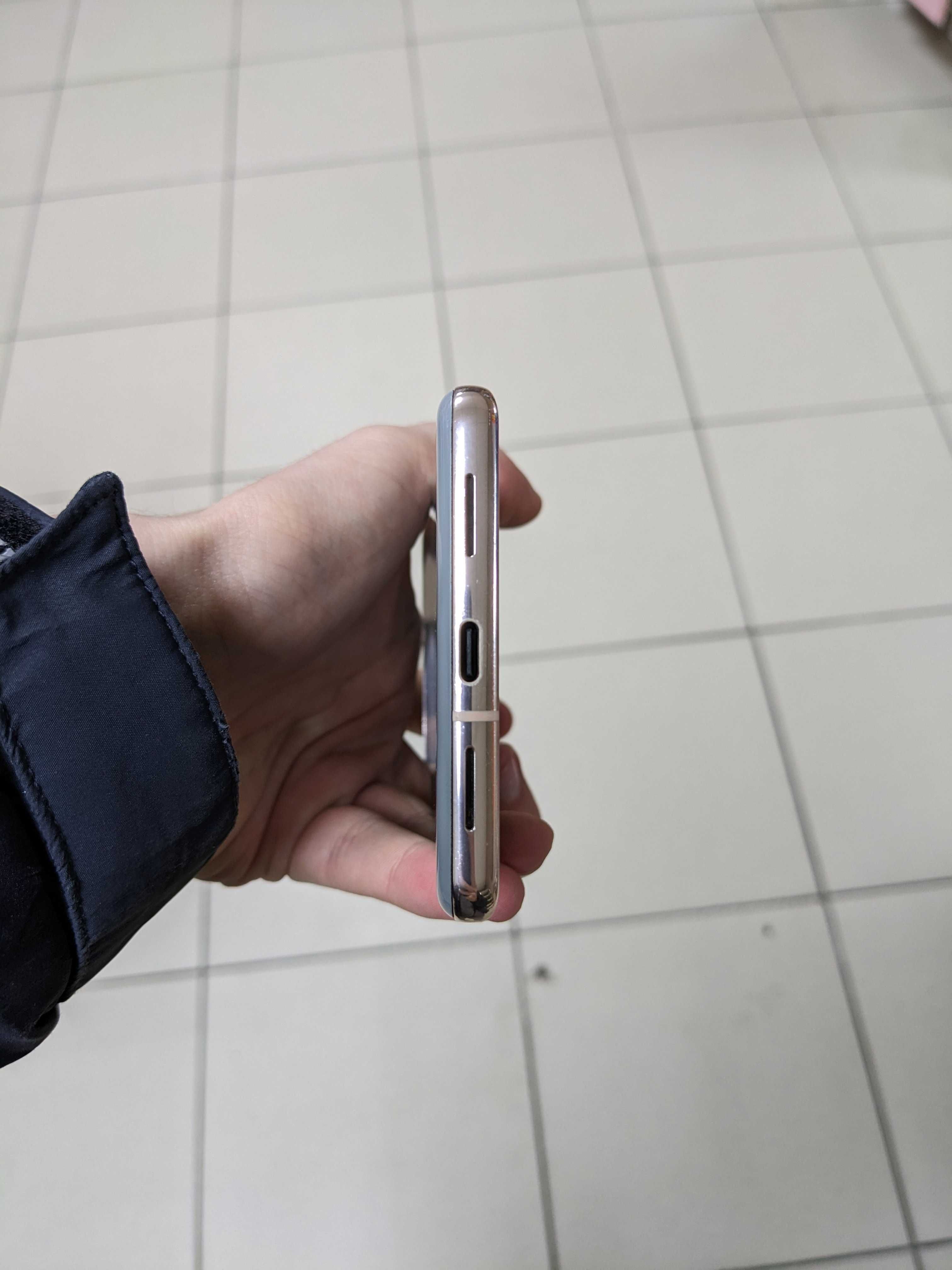 Google pixel 7 pro 128гб хороший стан