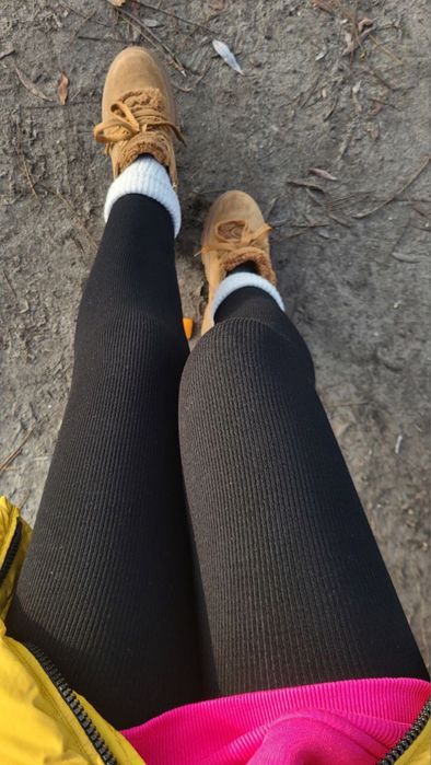 Безшовні лосини в рубчик на хутрі