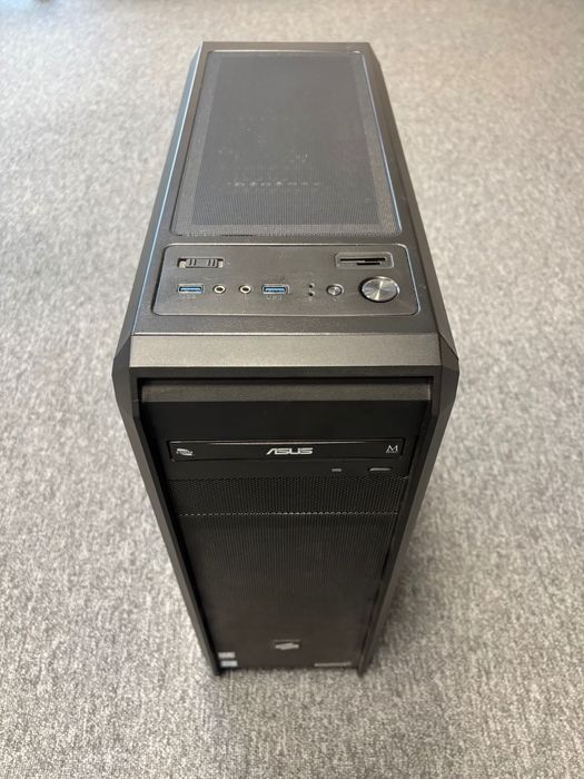 Komputer i5-8600K / GTX 1060 6GB / 8GB RAM / SSD 240GB + HDD