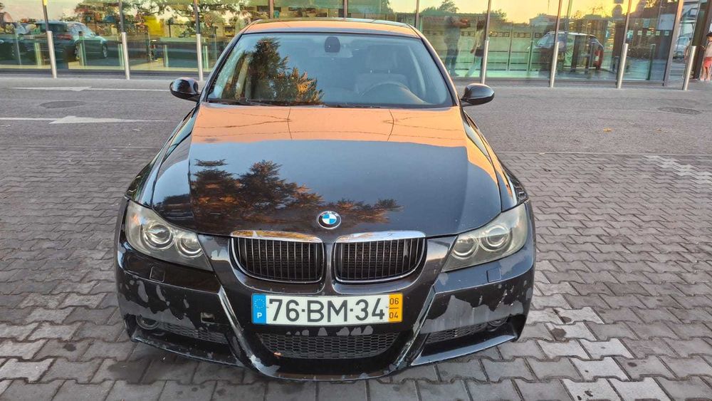 BMW 320d Diesel itens pacote M
