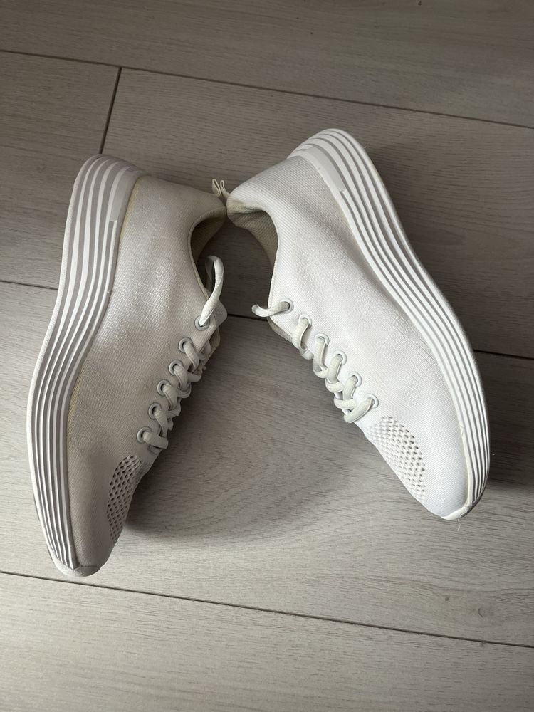 Кросівки Bianco 38 розмір