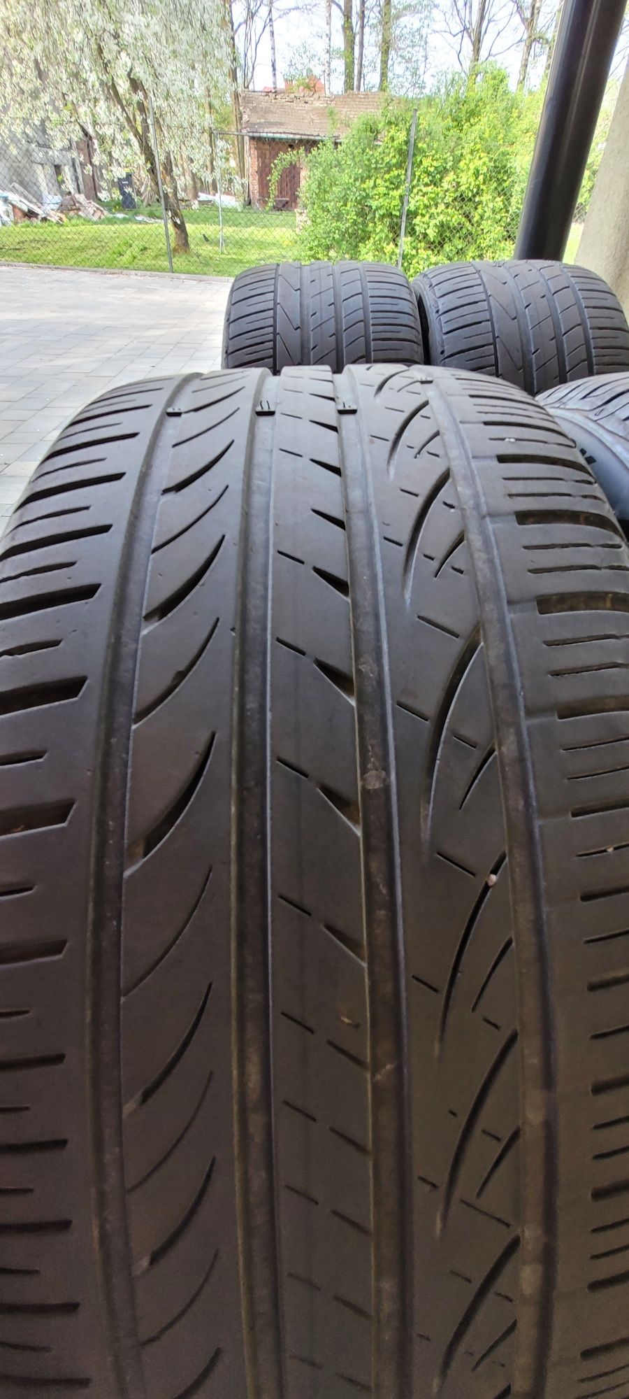 Opony Hankook 255/40/20 Hankook Ventus S1