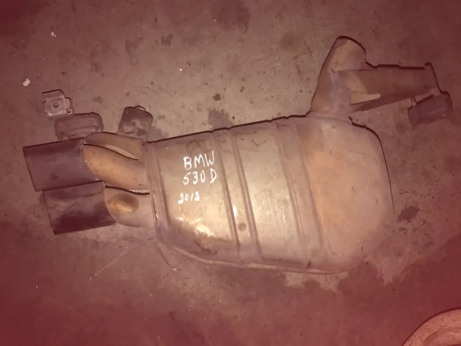 Panelas de escape bmw f11/f10 520d