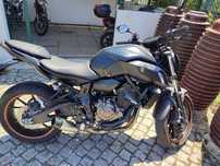 Yamaha MT-07 naked