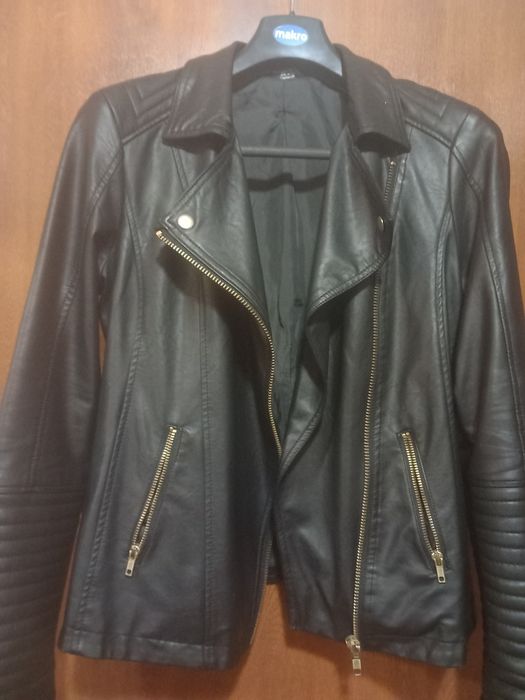 Kurtka z eko skóry, czarna ramoneska