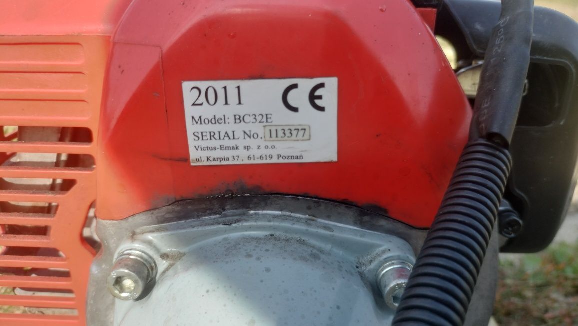 Podkaszarka victus