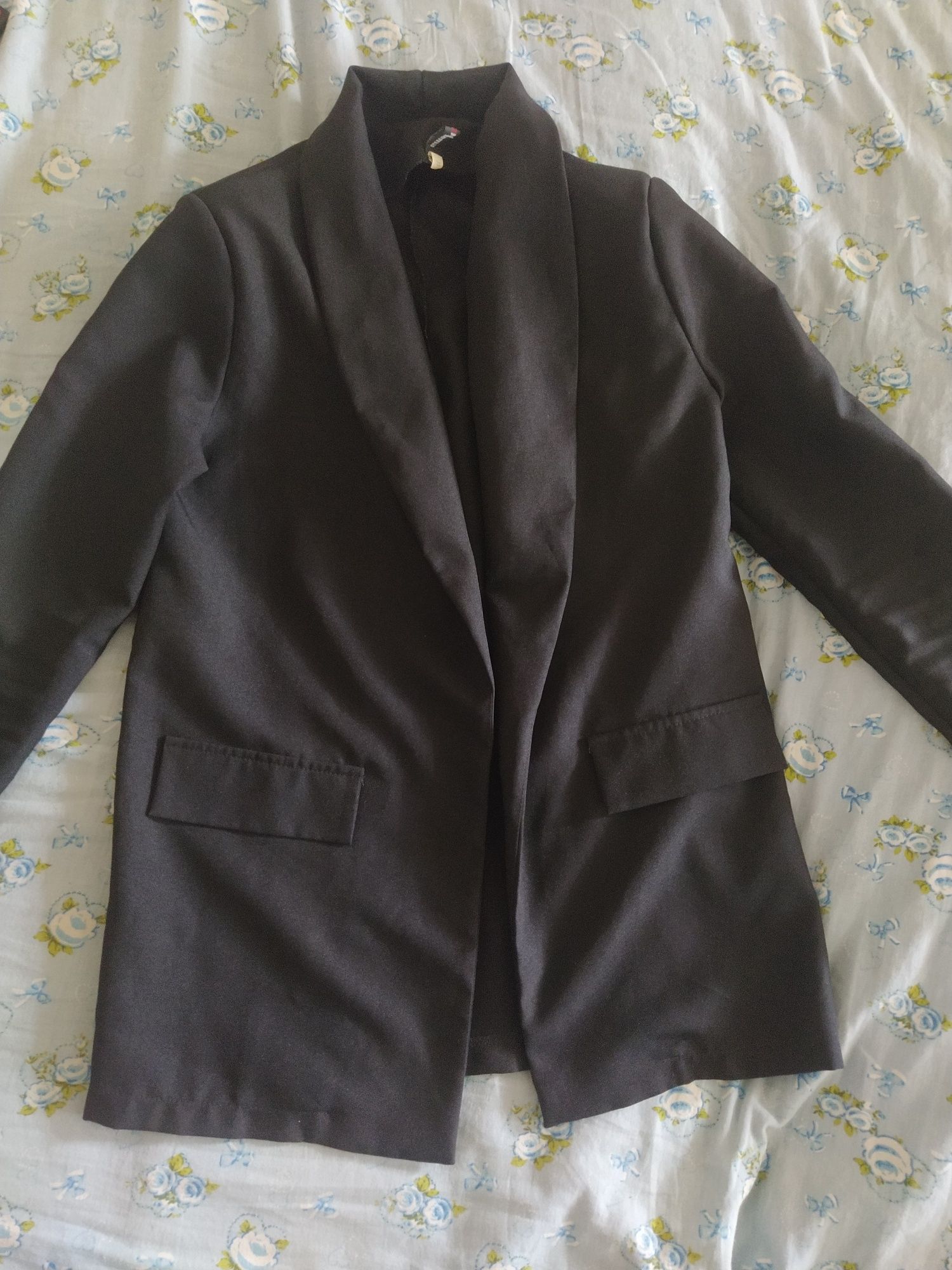 Удлиненный пиджак S