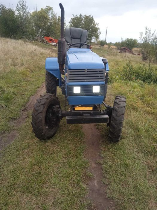 Продам трактор ДТЗ