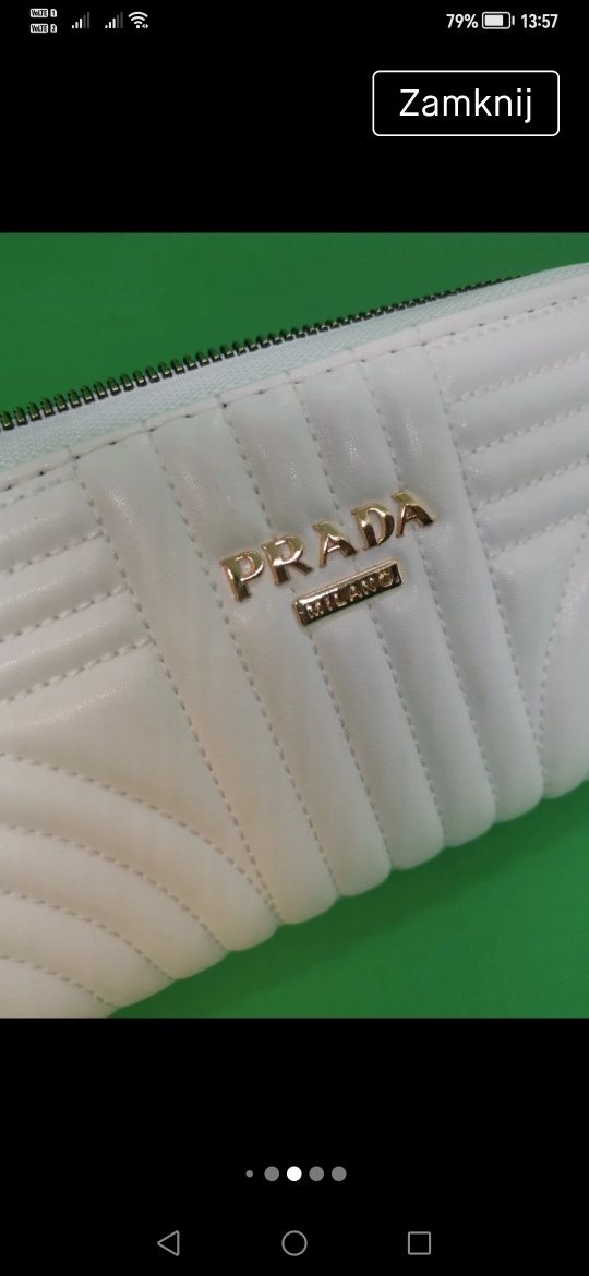 Duży pojemny biały portfel