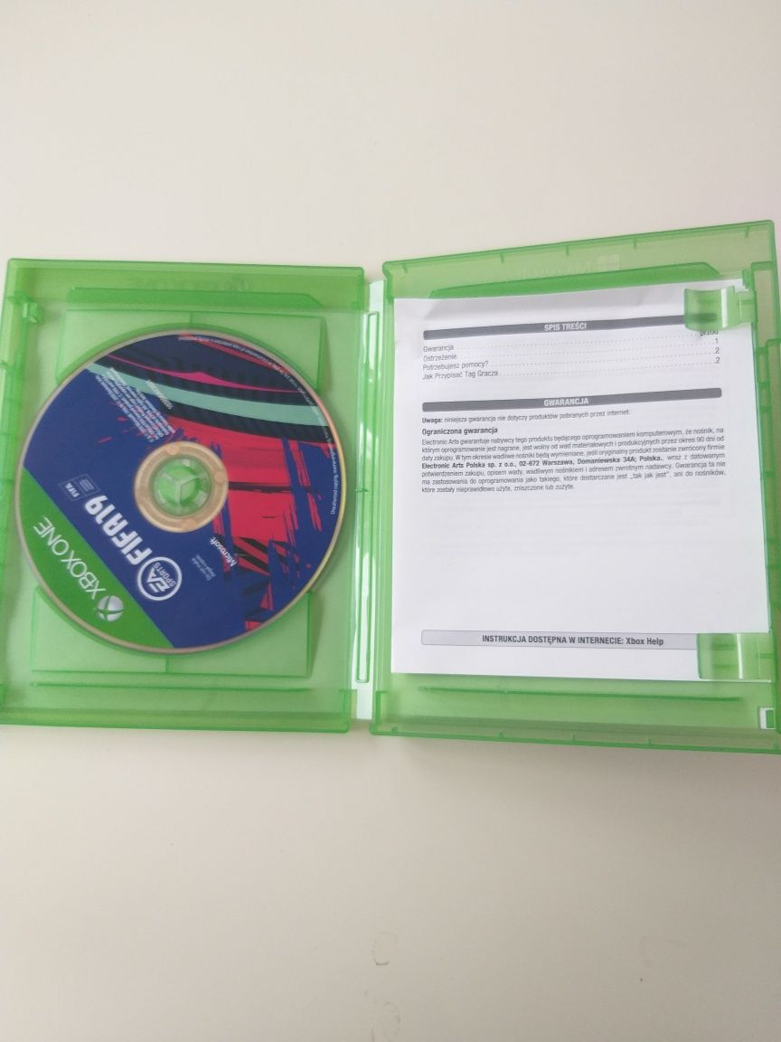 Gra Fifa 19 Xbox One konsola Xone PL piłkarska football EA sports