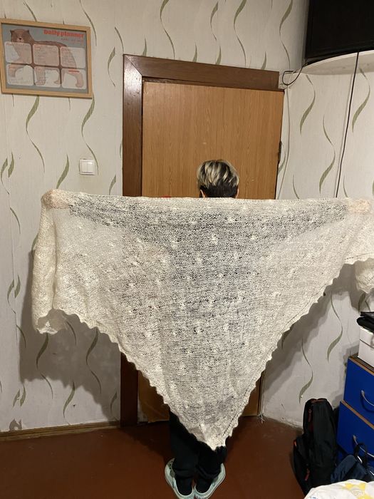 Пуховые платки и косынки из козьего пуха