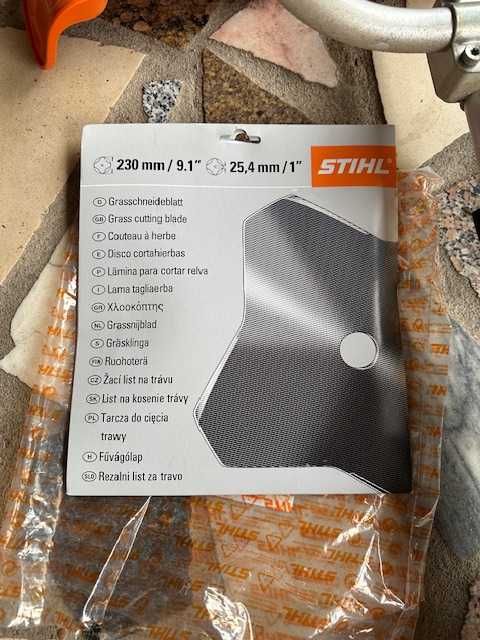 Roçadora a Gasolina Stihl FS 70 C