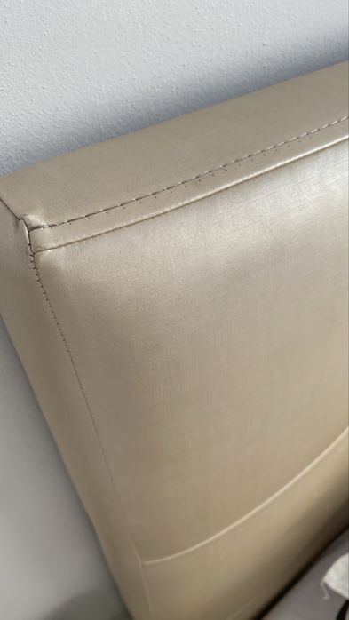 Rama łózka ,duże łóżko na dwie  osoby