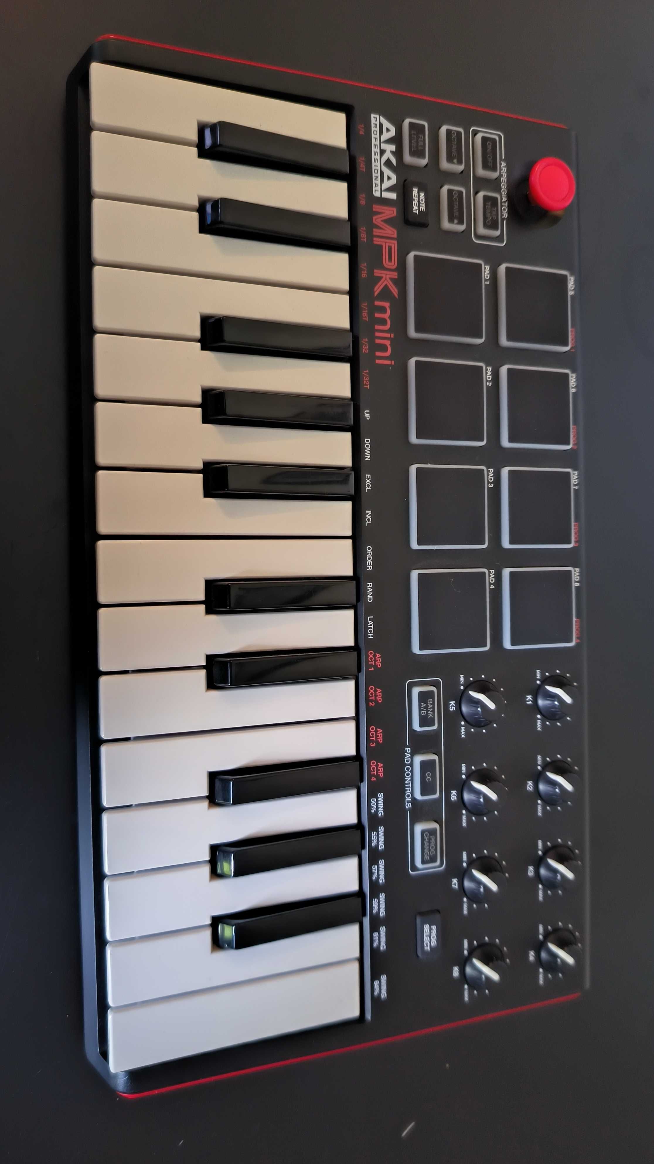 Akai MPK mini klawiatura MIDI