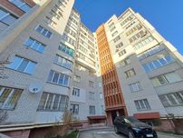 Продається простора 3 кім кв. 96м2, Злуки