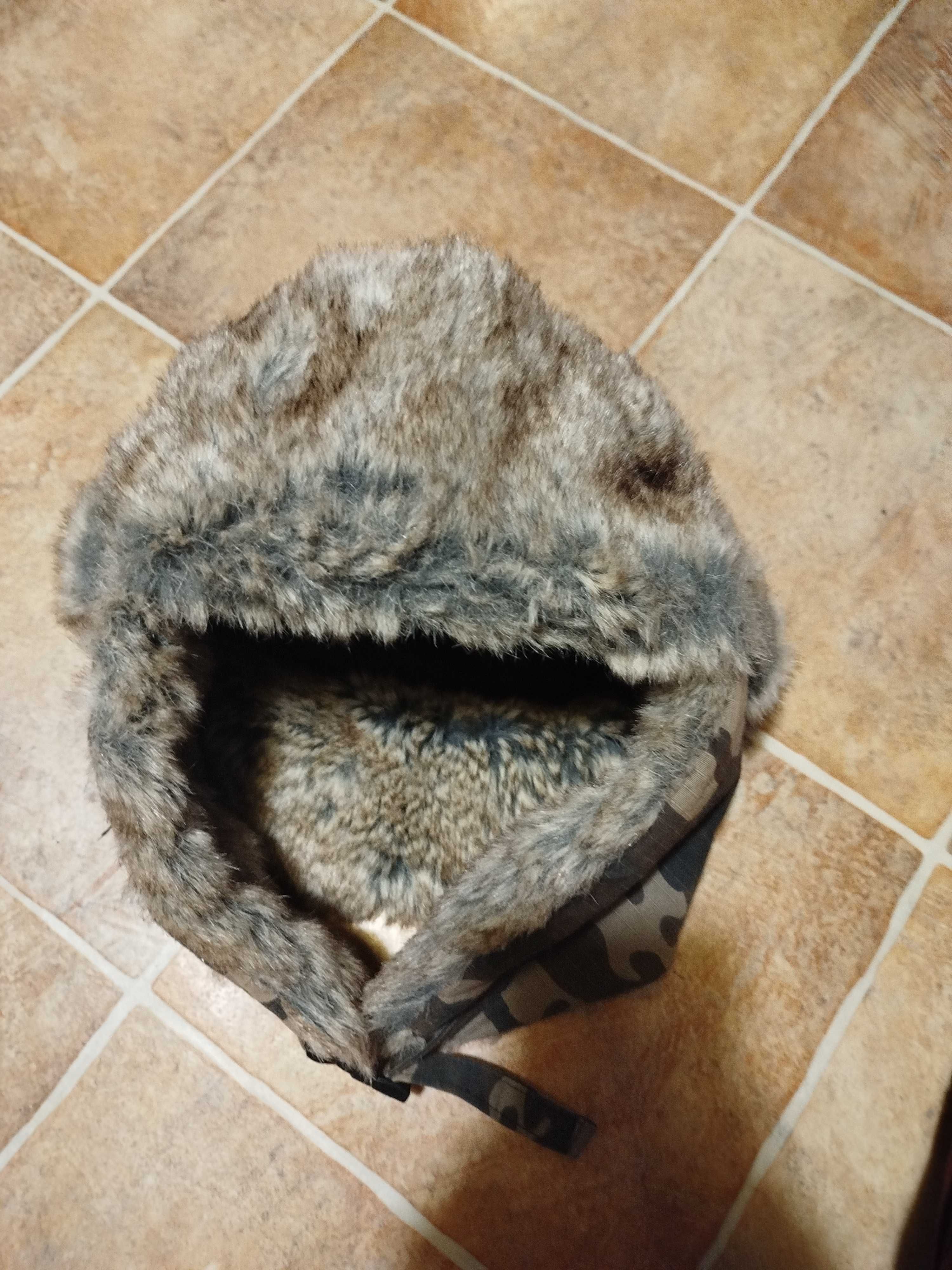 Czapka uszatka pilotka