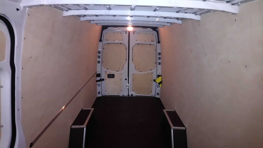 Mercedes Sprinter L4H2 Zabudowy do aut dostawczych  //  KNAUTECH