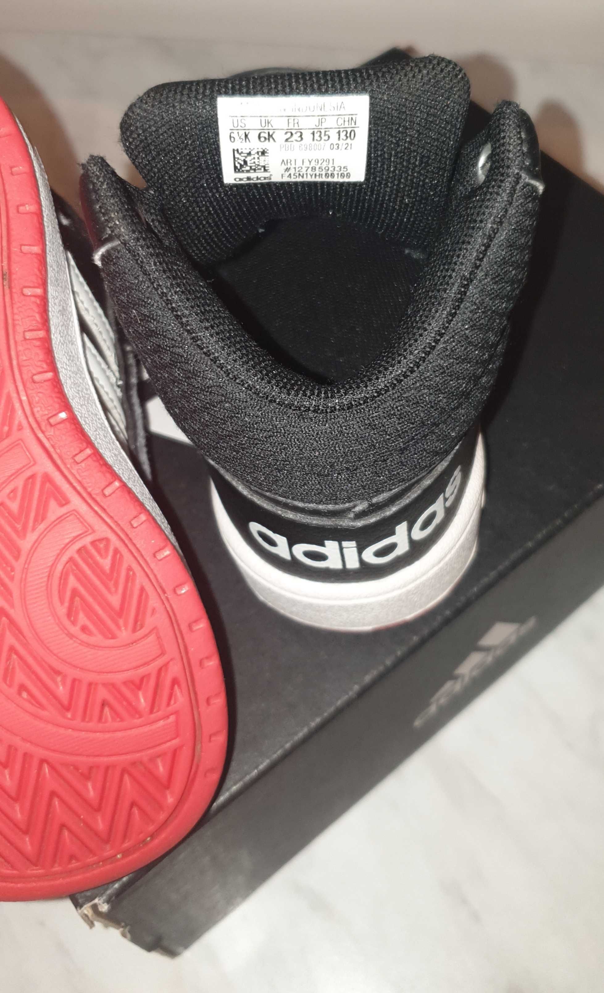 Półbuty sportowe Adidas