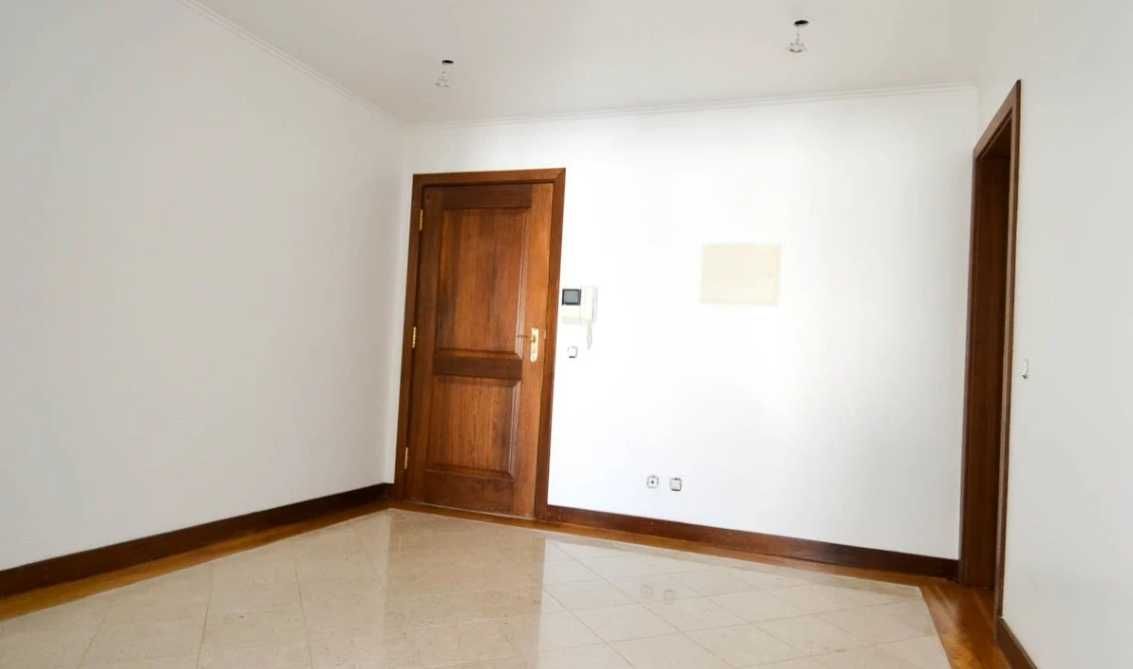 Arrendo T2 em Santarém no Planalto junto ao Santarém hotel