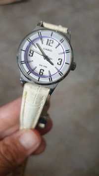 Relógio Casio branco