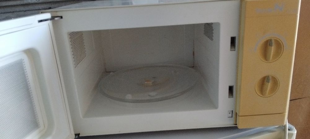 Microondas em perfeito estado