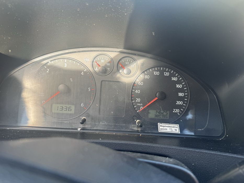 Vw transporter t5 1.9 tdi, 9 osób