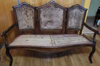 Canapé antigo para restauro.