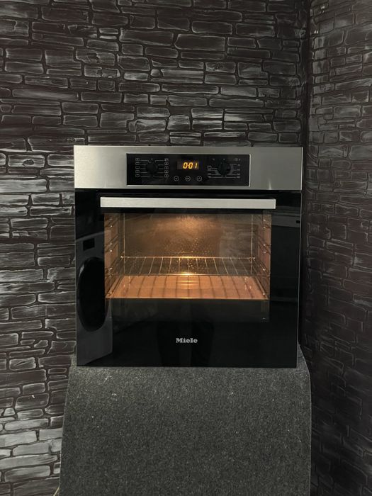 Духовка,Духова шафа Miele H 4710 | Стан ідеал | Німецька |