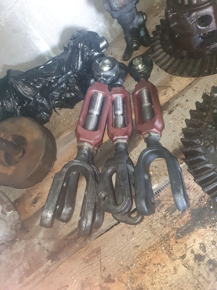 Продам тяги також інші деталі навески мтз розкос,тяга,язик,планка,вал